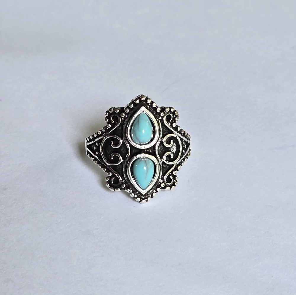 PEAR  TURQUOISE  POLISHED CABECHON NEW LADIES SIZE 6 RING